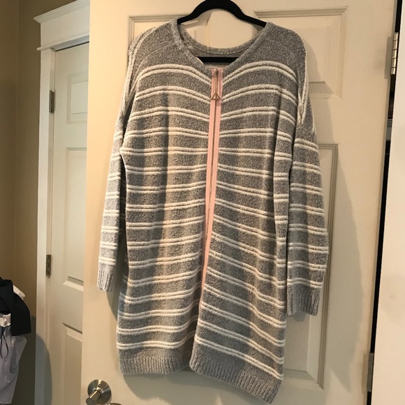 Soft Surroundings Sweaters - Soft Surroundings Gray, White, & Pink Oversized Sweater,  Size Med